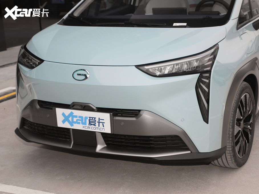 2022AION Y Plus 70 { F