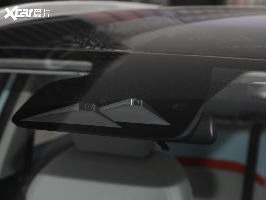 2022AION Y Plus 70 { F