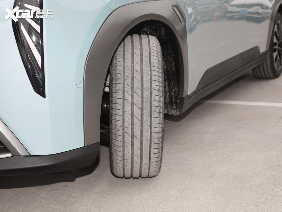 2022AION Y Plus 70 { F