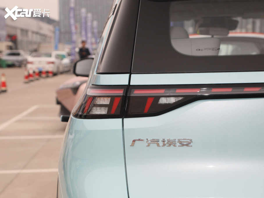 2022AION Y Plus 70 { F