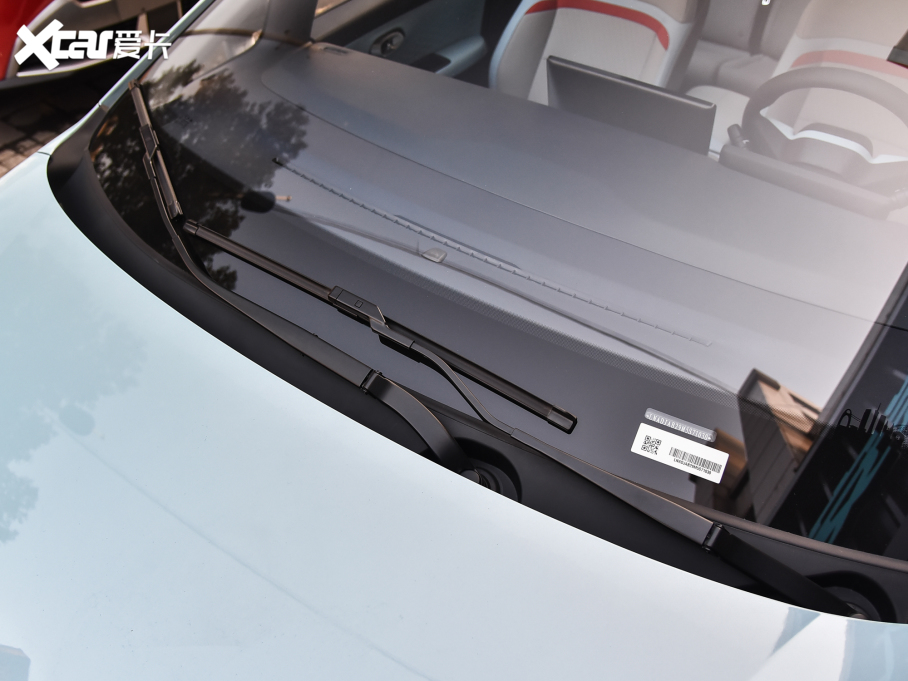 2022A(y)ION Y Plus 70 I(lng) F