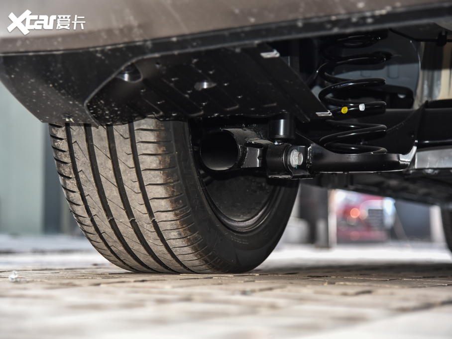 2022A(y)ION Y Plus 70 I(lng) F