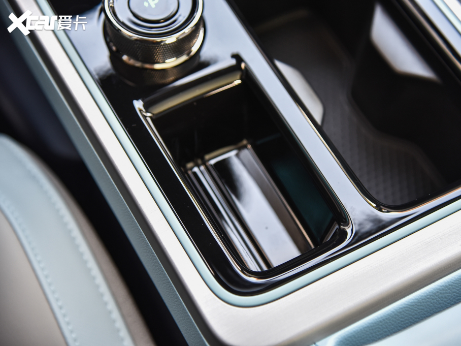 2022AION Y Plus 70 I F