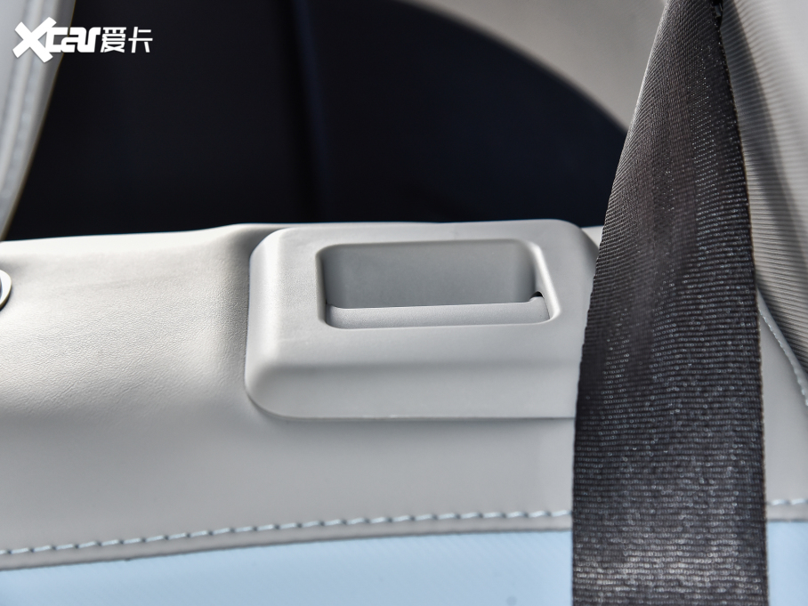 2022A(y)ION Y Plus 70 I(lng) F