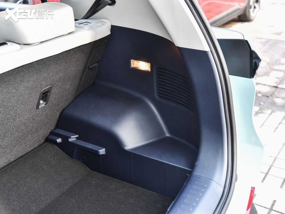 2022AION Y Plus 70 I(lng) F