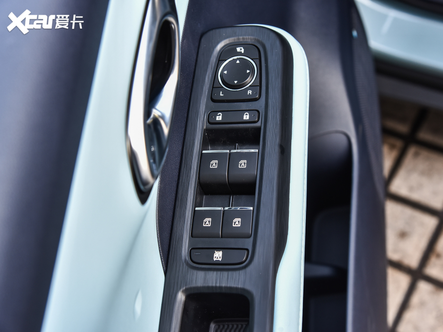 2022AION Y Plus 70 I F