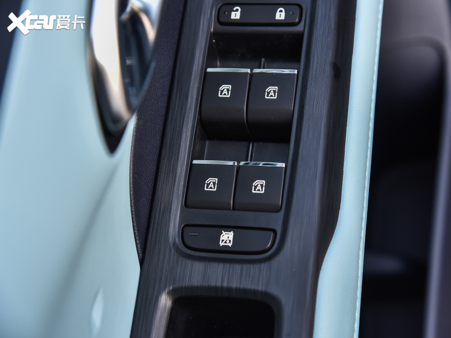 2022AION Y Plus 70 I F