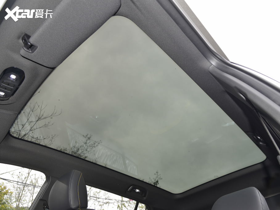 2022A(y)ION Y Plus 70 Ƽ F