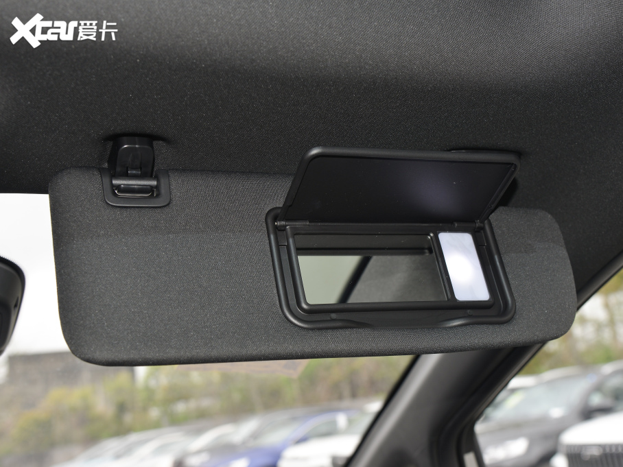 2022A(y)ION Y Plus 70 Ƽ F