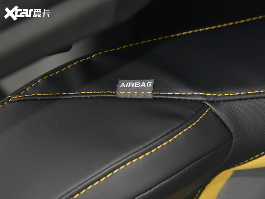 2022A(y)ION Y Plus 70 Ƽ F