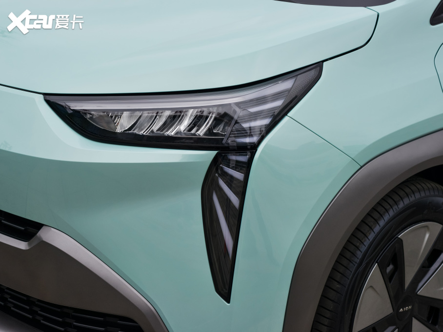 2022A(y)ION Y Plus 70  F