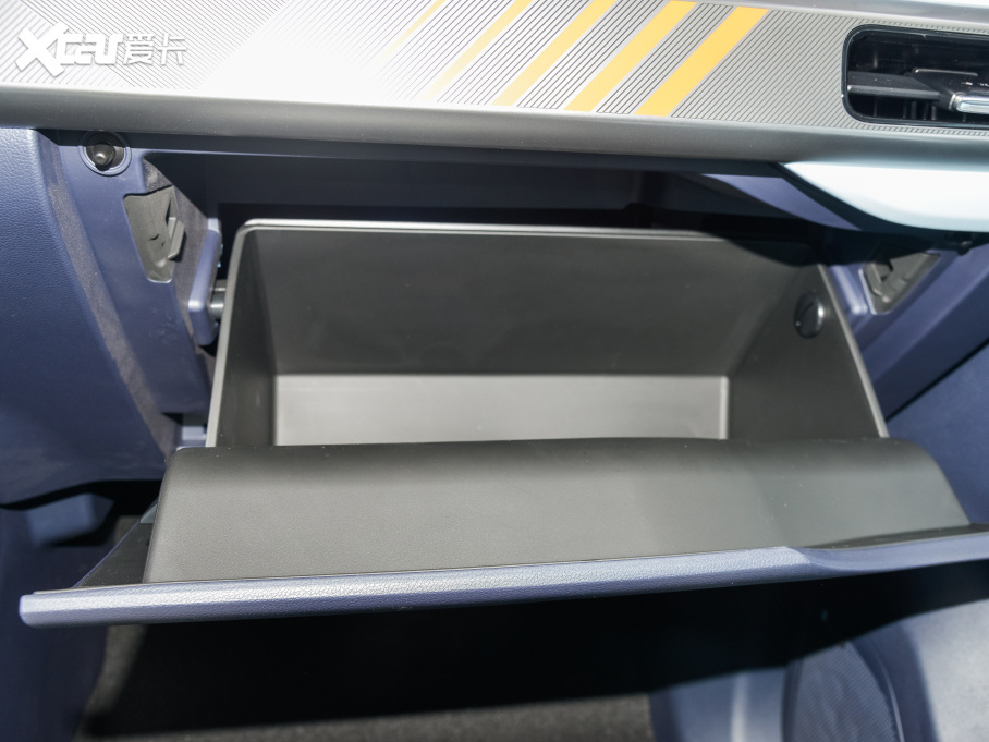 2022AION Y Plus 70  F