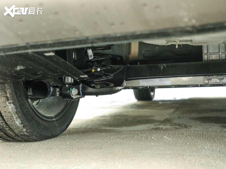 2022AION Y Plus 70 Ƽ Ԫ