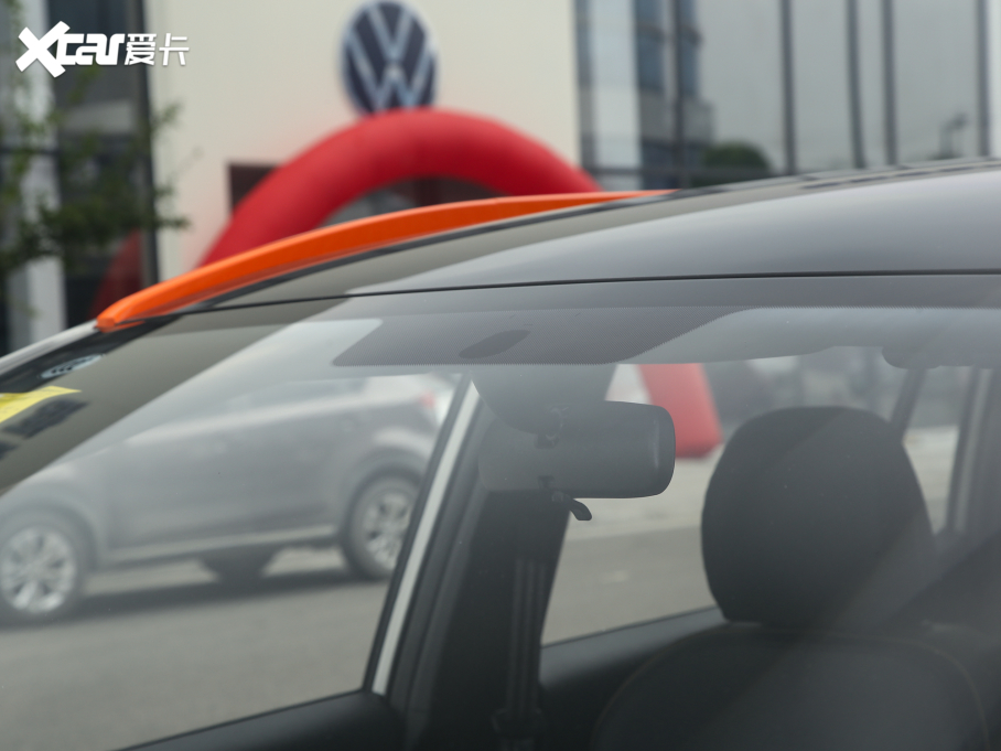 2022AION Y Plus 70 { Ԫ