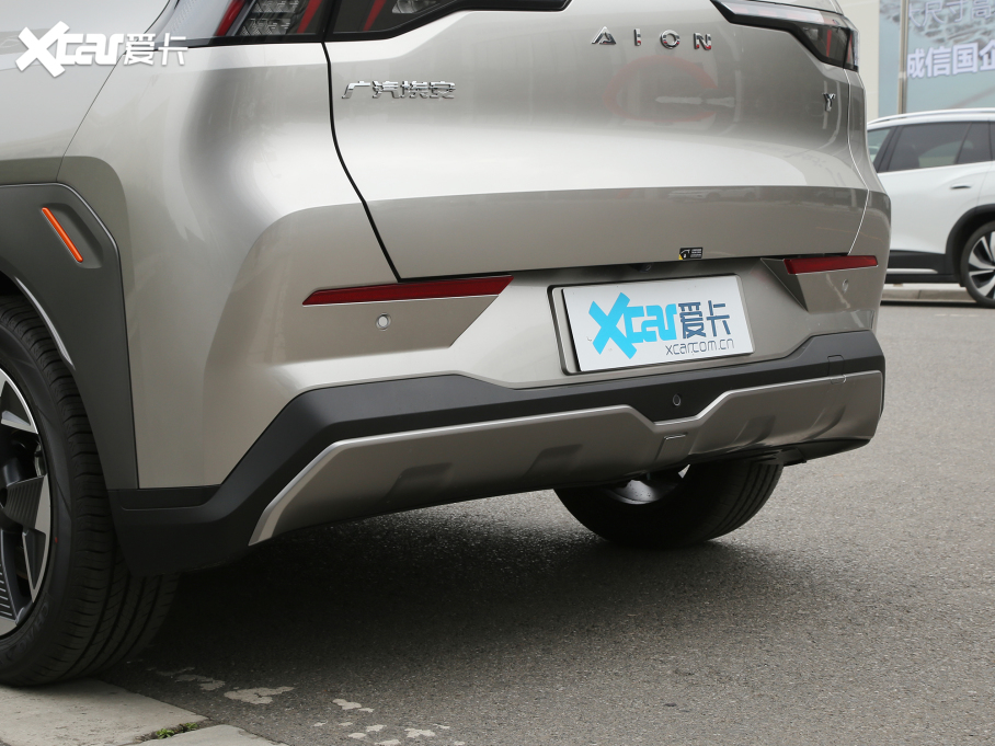 2022AION Y Plus 70 { Ԫ