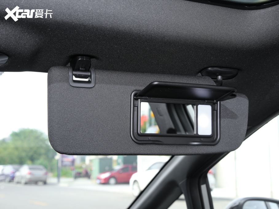 2022A(y)ION Y Plus 70 { Ԫ