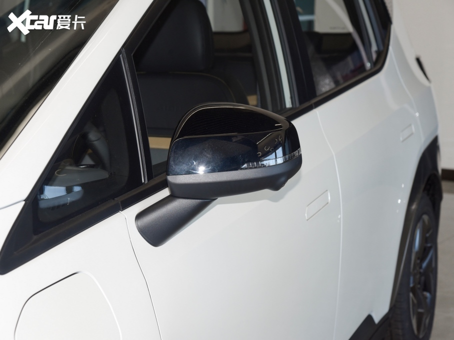 2022A(y)ION Y Plus 70  F