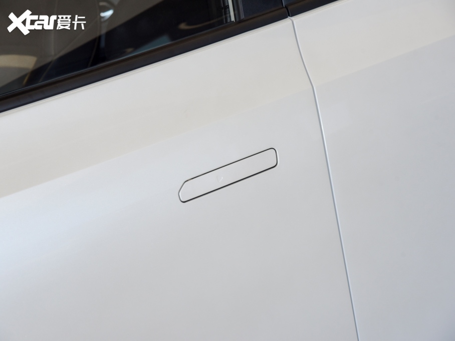 2022A(y)ION Y Plus 70  F