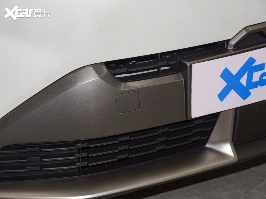 2022A(y)ION Y Plus 70  F