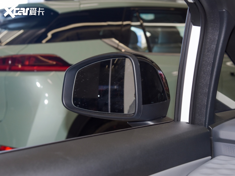 2022AION Y Plus 70  F