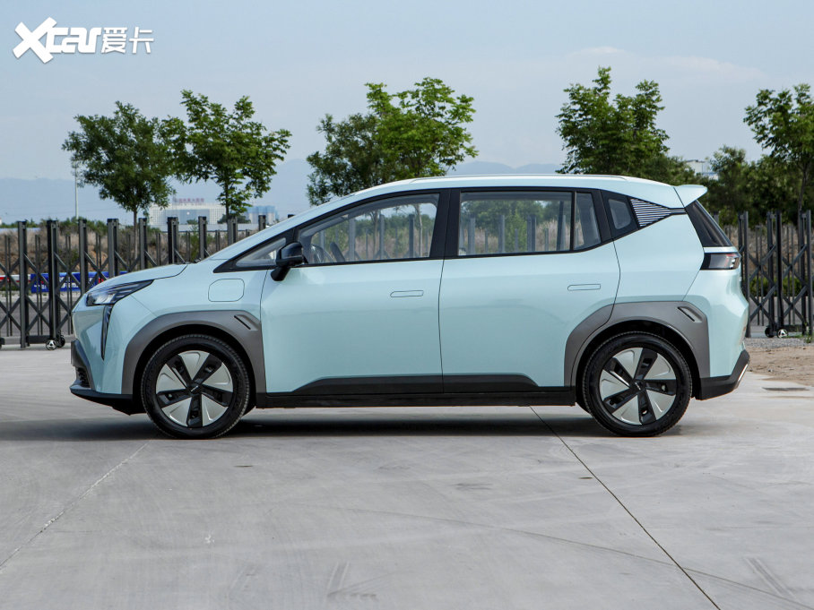 2022AION Y Plus 70  Ԫ