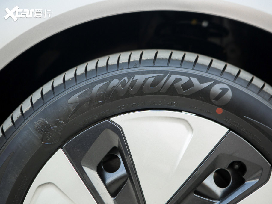 2022AION Y Plus 70  Ԫ