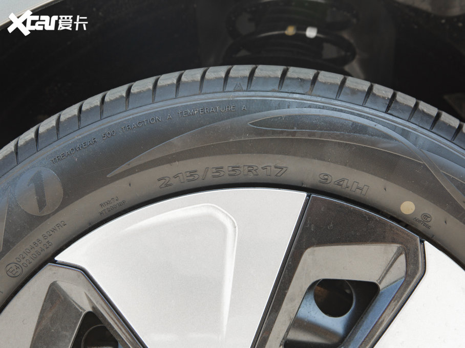 2022AION Y Plus 70  Ԫ