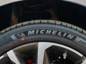 2022Plus 80 Ƽ ݆̥Ʒ