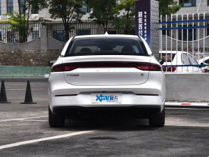 2022款魅 580 Pio 正后	