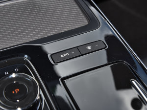 2022 580 Pio п؅^(q)