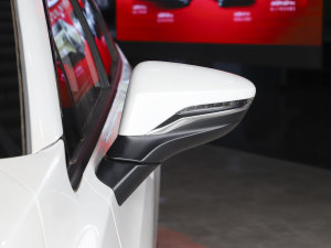 2022 580 Pio 59.4kWh (ji)^