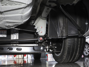 2022 580 Pio 59.4kWh ^