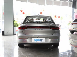 2022款魅 580 正后	