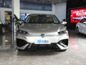 2022款魅 580 正前