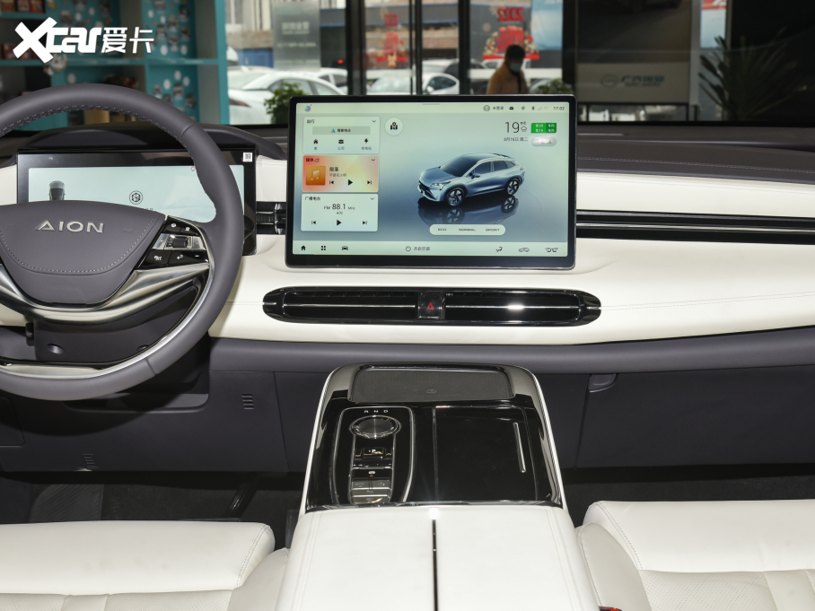 2022A(y)ion LX(LX) PLUS 80 