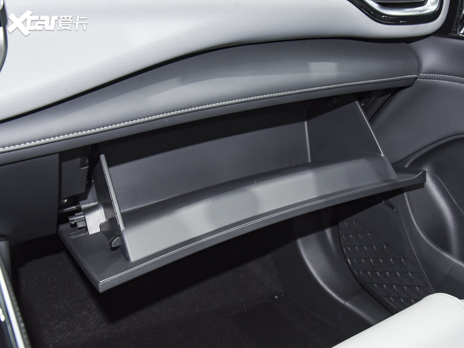 2023A(y)ion V(V) Plus 70  Ԫ