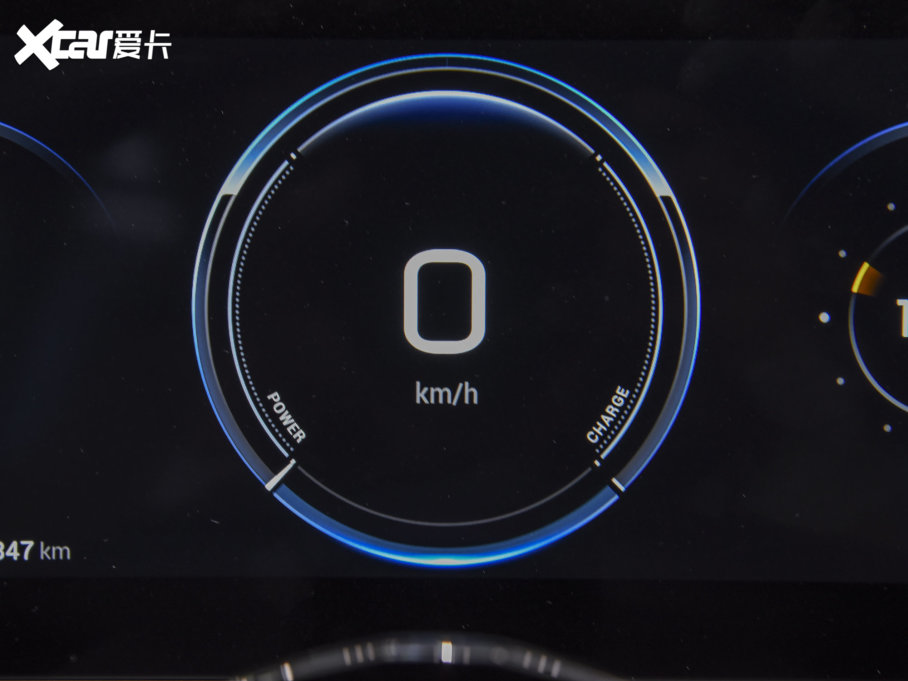 2023A(y)ion V(V) Plus 70  Ԫ