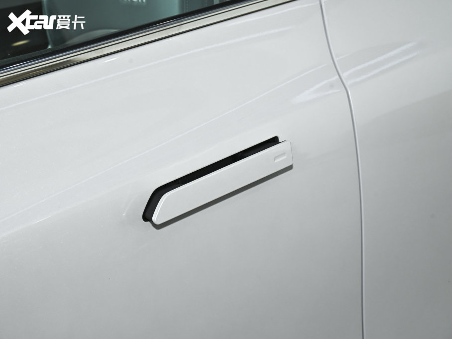 2023A(y)ion V(V) Plus 70 (j) Ԫ