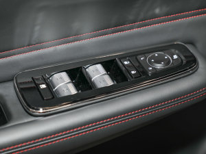 2023Plus 80 Ƽ Ԫ п؅^