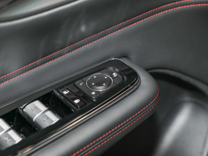 2023Plus 80 Ƽ Ԫ п؅^