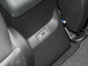 2023Plus 80 Ƽ Ԫ п؅^