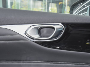 2023Plus 70  Ԫ п؅^