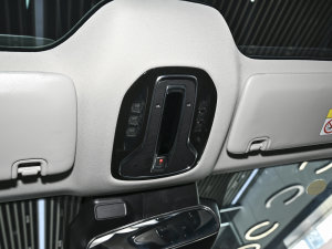 2023Plus 70  Ԫ п؅^