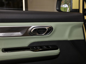 2022Plus 80 { п؅^(q)