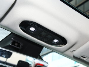 2022Plus 70 Ƽ п؅^