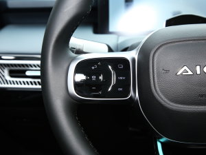 2022Plus 70 Ƽ п؅^