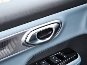 2022Plus 70 Ƽ п؅^