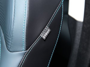 2022Plus 70 Ƽ п؅^