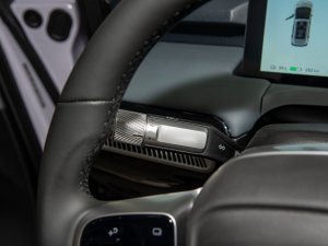 2023Younger п؅^(q)