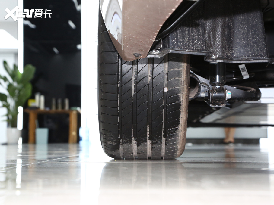 2023Aion S(S) Plus 70 { Ԫ